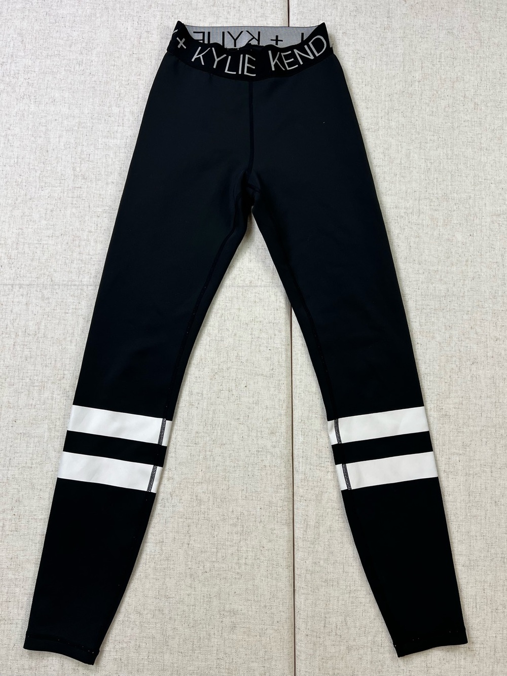 Kendall & Kylie Black and White Workout Tights/ Leggings, Size Small, Athleisure